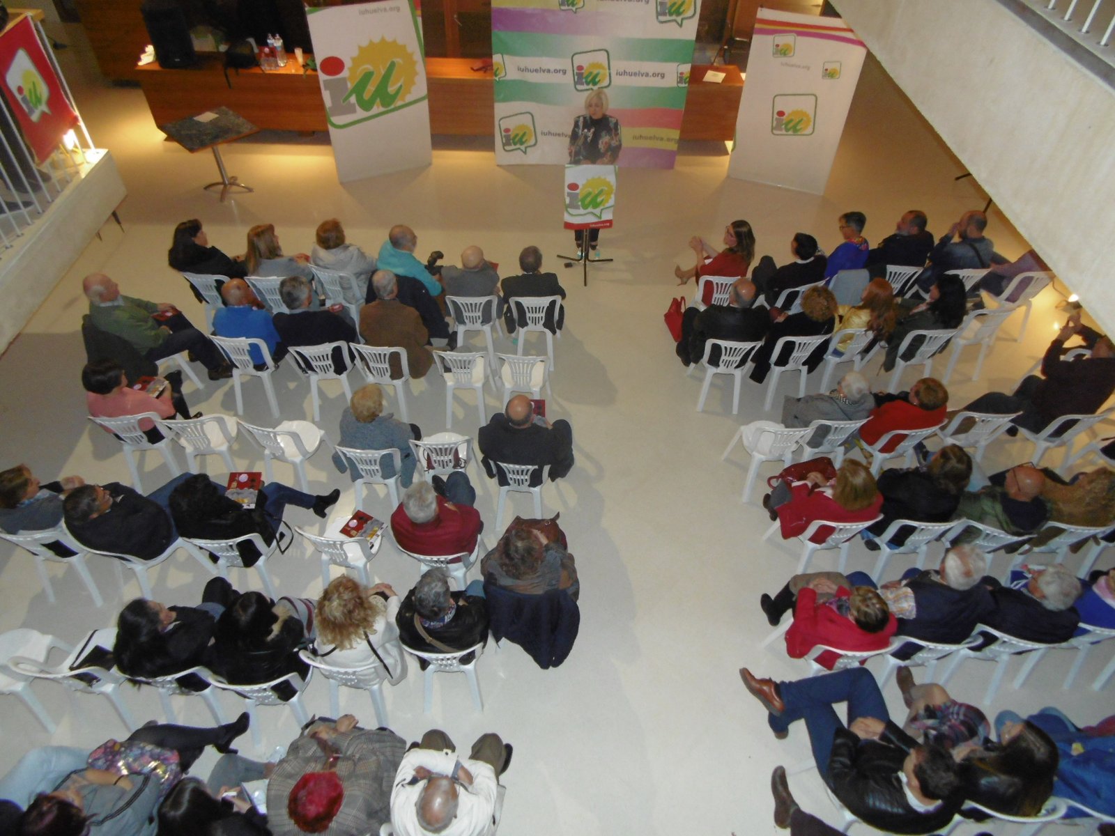 Dolores Cabello tres