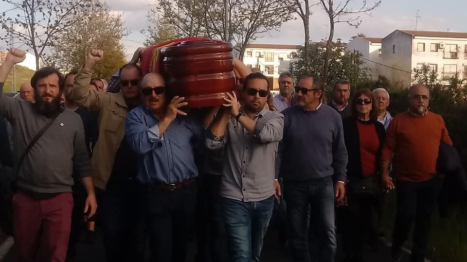 Vicente Toti entierro tres