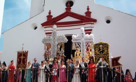 Las Cruces de Mayo de Berrocal, la idiosincrasia de todo un pueblo