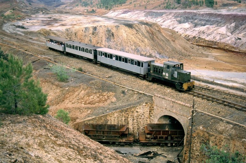 Ofrecen horarios especiales en el ferrocarril minero durante este puente