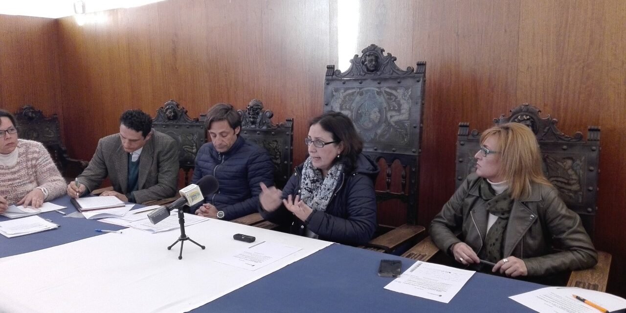 La reducción del gasto municipal de Riotinto se centrará en cargos públicos, festejos y personal