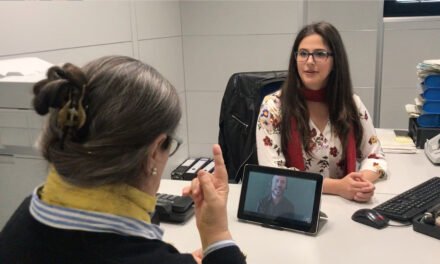 Giahsa implanta un servicio de atención directa a personas sordas