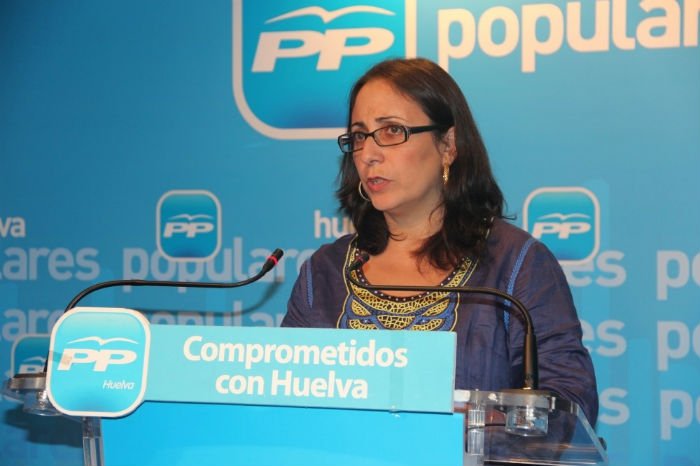 La alcaldesa de Riotinto pide a la consejera de Salud “que venga al hospital con soluciones”