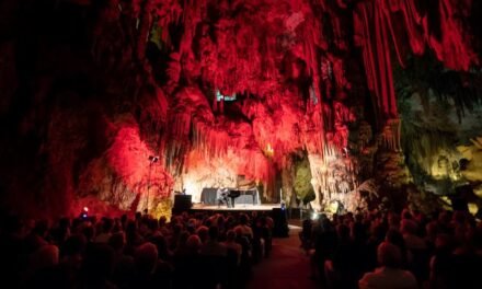 Perianes clausura el festival ‘Cueva de Nerja’
