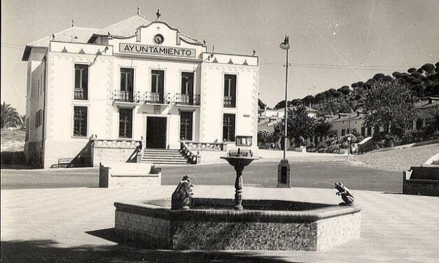 El antiguo Ayuntamiento de Riotinto, una imagen para el recuerdo