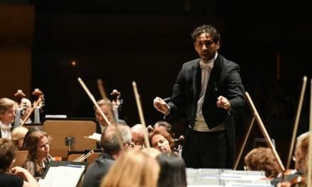 Rodrigo Tomillo, un director de orquesta de origen nervense que triunfa en toda Europa
