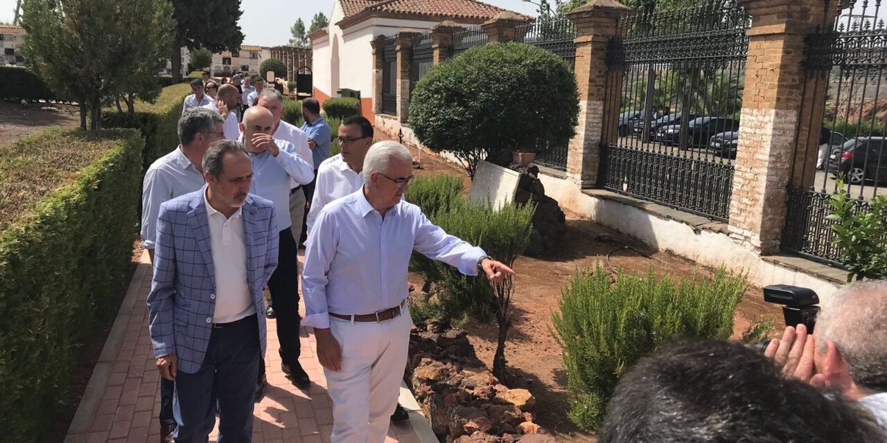 La Junta licita la exhumación de las fosas comunes de Nerva