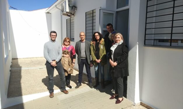 Salud defiende que no hubo «falta de respeto» en la visita de Manuela Caro a la Cuenca Minera