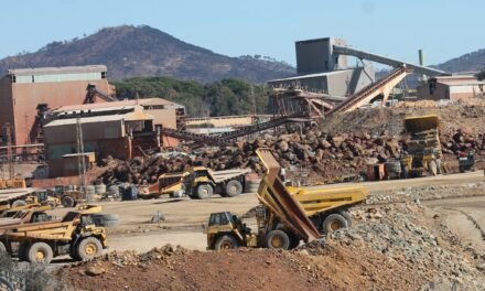 Convocan huelga indefinida en la empresa de transporte que opera en la mina de Riotinto