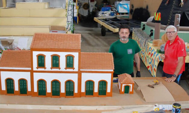 Bernabé Romero y José Enrique García recrean la Estación Nueva de Zalamea