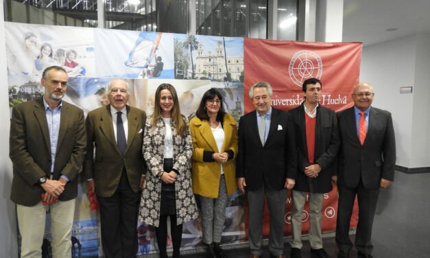 La UHU acoge con éxito la proyección del documental ‘Riotinto y Huelva 1929’