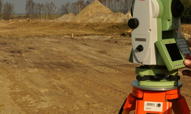 Convocan siete becas para favorecer el empleo en el sector minero