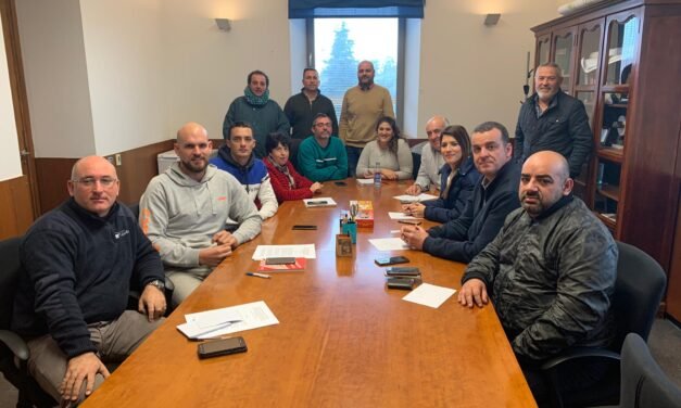 Alcaldes y trabajadores de la mina piden «celeridad» a la Junta en la resolución de la AAU