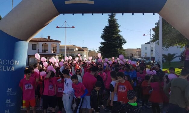 Más de 300 personas se unen en Riotinto para luchar contra el cáncer