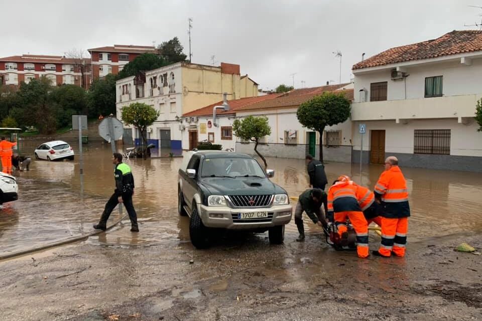 El Ayuntamiento de Palos dona 6.000 euros a los afectados por la riada de Nerva
