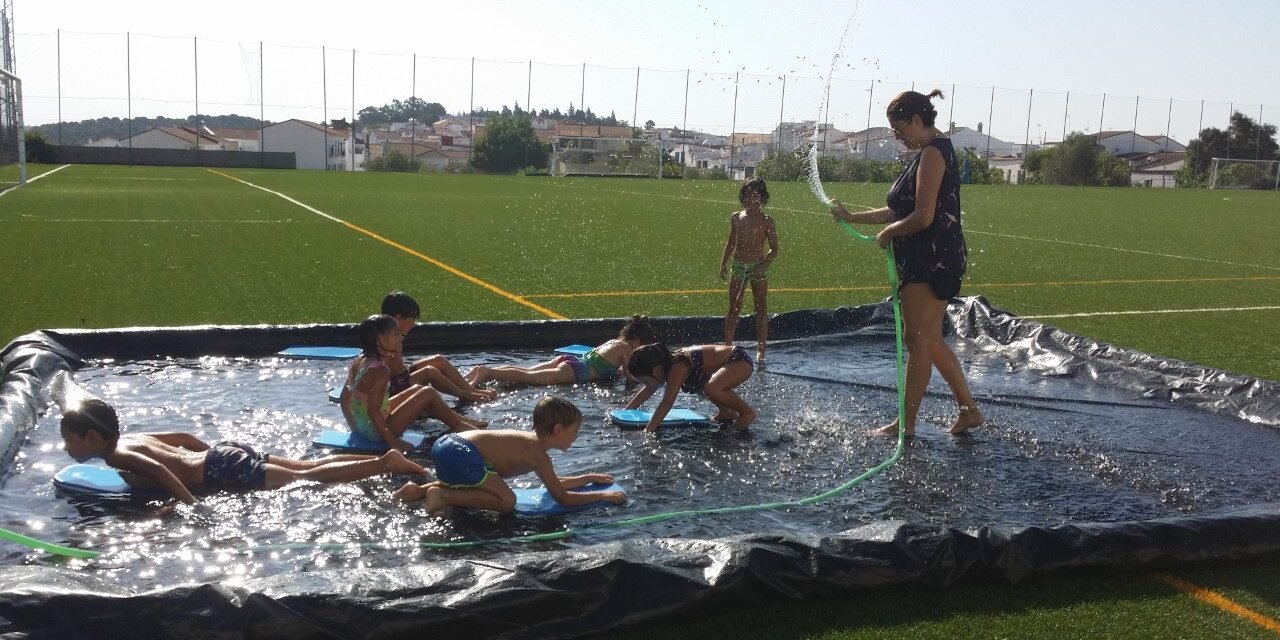 La Escuela Municipal de Verano de El Campillo ya está en marcha