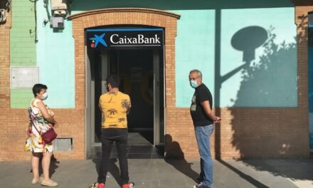 El entorno directo de los empleados de CaixaBank de Nerva da negativo en covid