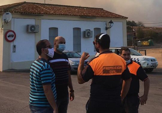 Desalojan a los vecinos de El Pozuelo y El Buitrón