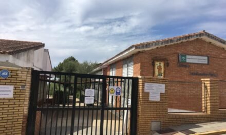 Alumnos de Zalamea no acuden al colegio ante dos posibles casos de covid