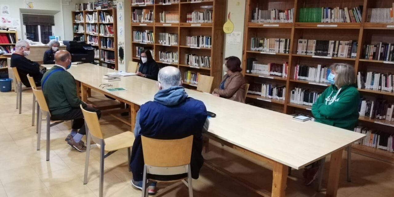 Zalamea reanuda los encuentros presenciales de su club de lectura