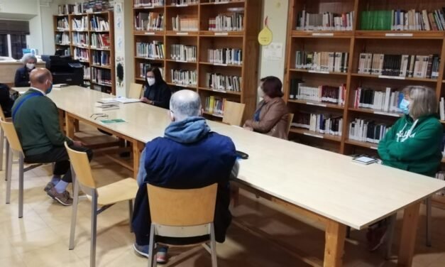 Zalamea reanuda los encuentros presenciales de su club de lectura