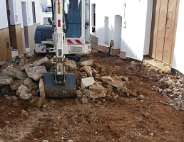 El Ayuntamiento de Berrocal inicia las obras de pavimentación de la calle Altozano