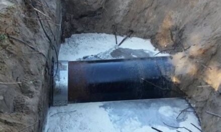 La rotura de una gran tubería deja a Punta Umbría sin suministro de agua