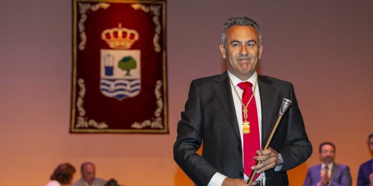 El alcalde de Isla Cristina, confinado tras dar positivo por covid