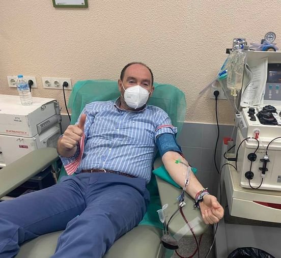Pepe Fernández, hiperinmune frente a la covid, dona plasma para salvar vidas