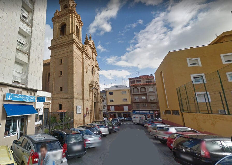 El Ayuntamiento de Huelva guarda silencio durante un año sobre si va a quitar la calle al Fundador de la Hermandad de la Victoria