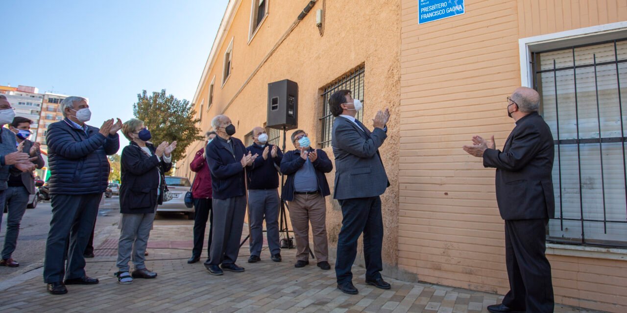 Francisco Gaona ya tiene una calle junto a las Teresianas y el Barrio Obrero