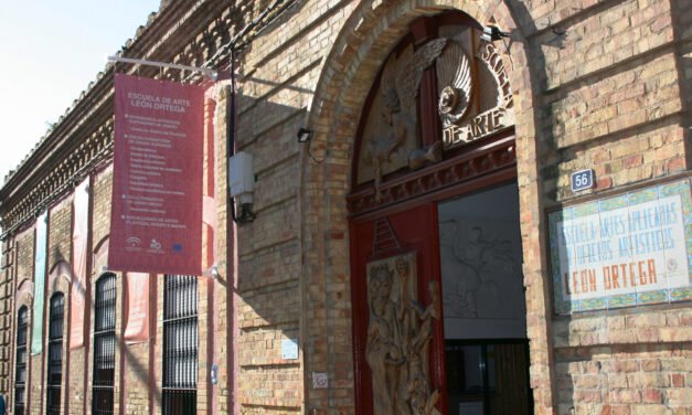 El Ayuntamiento aprueba la protección del edificio de la Escuela de Arte León Ortega