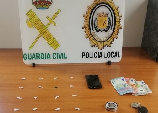 Detienen a una persona en Bollullos con 20 dosis de cocaína