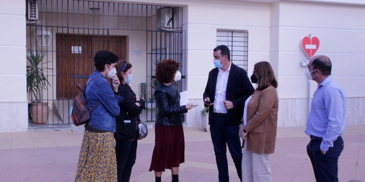 La presidenta de la Diputación recorre Campofrío, Nerva y El Campillo en su visita ‘Pueblo a pueblo’