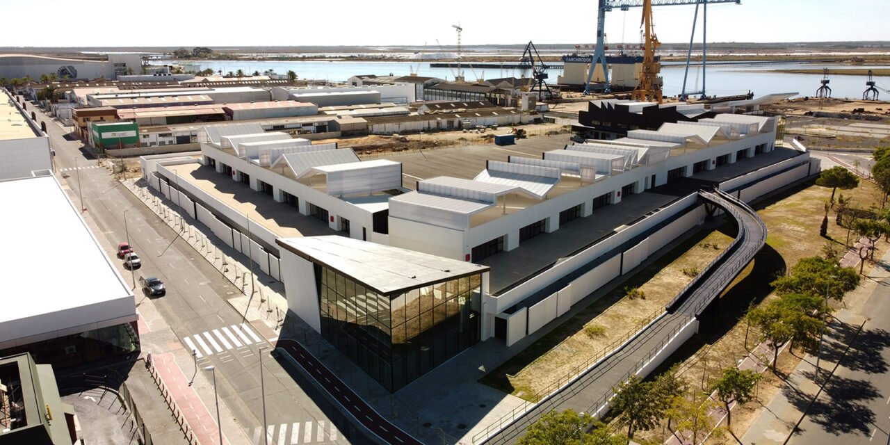 La nueva lonja y la Ciudad del Marisco del Puerto de Huelva, infraestructuras de primer nivel para potenciar el sector pesquero onubense