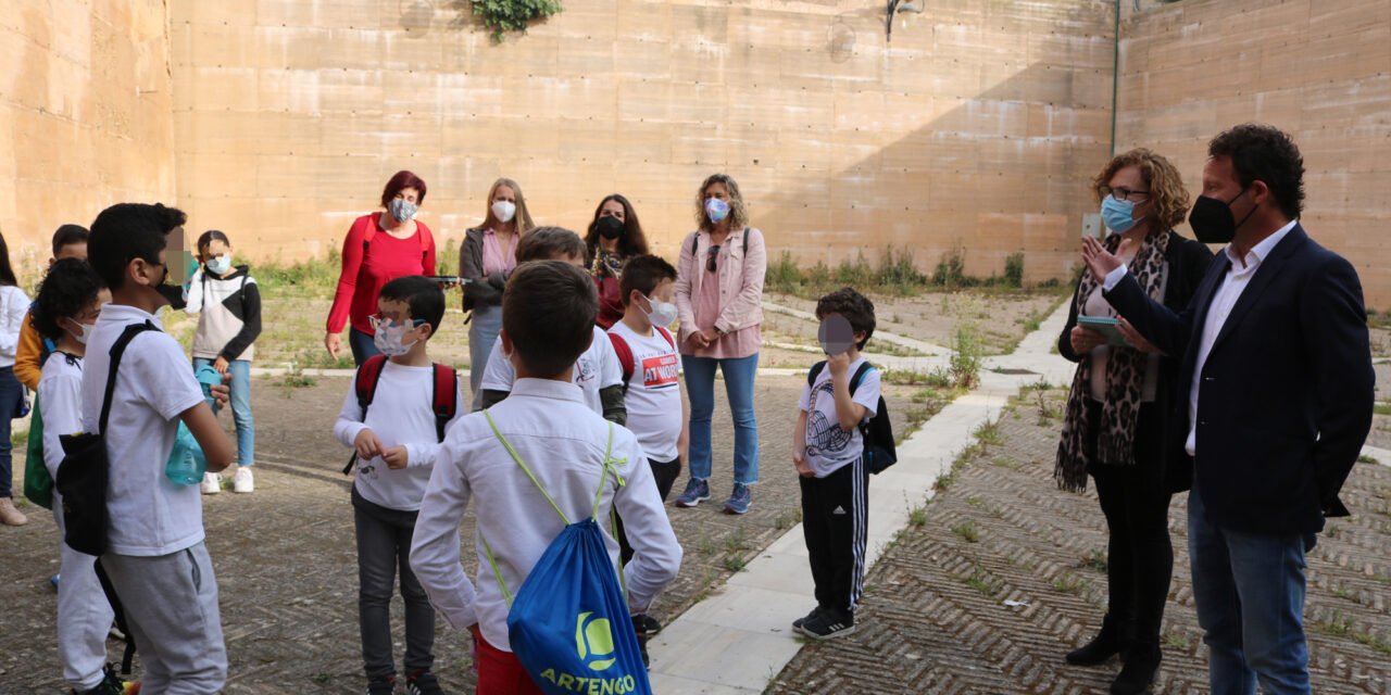 Los escolares cartayeros aprenden a ser  ‘Embajadores’ de su patrimonio cultural