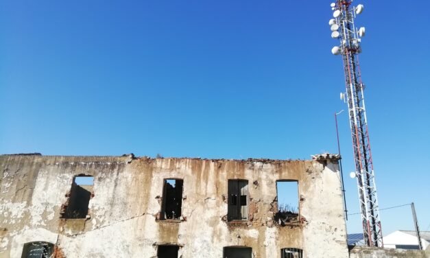 Los vecinos de las Crucecitas de Zalamea se sienten «engañados y traicionados»