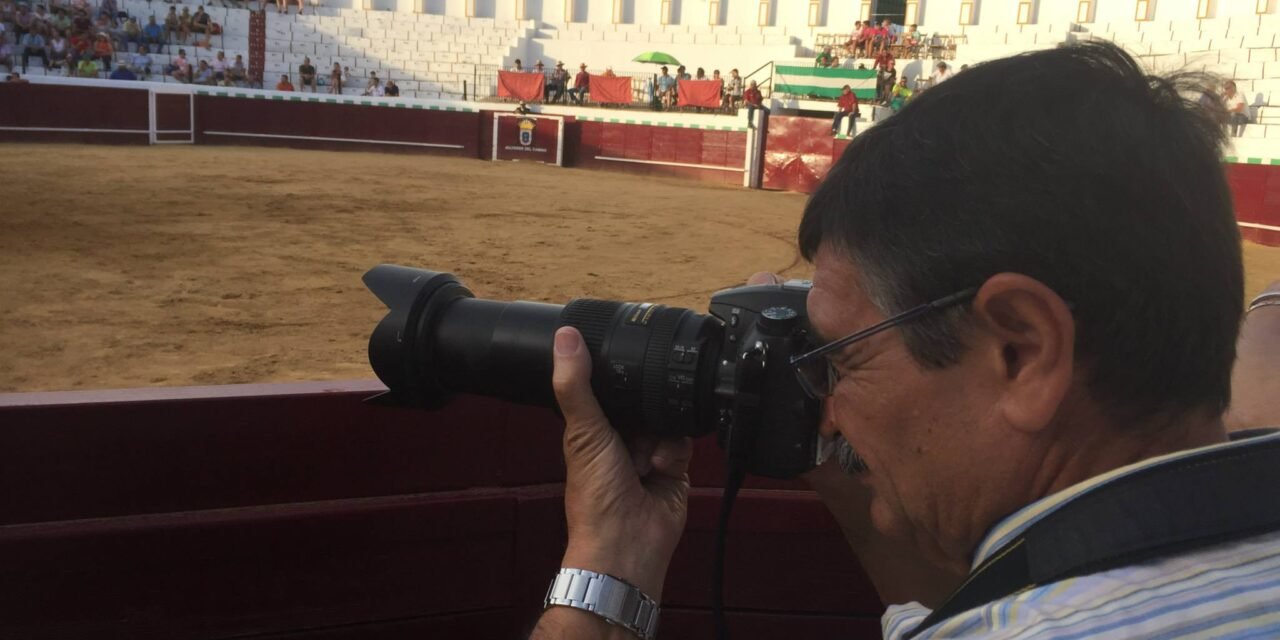 El zalameño Arizmendi Llanes y el campillero Hernández Vallecillo, en el Jurado Provincial de los Premios Taurinos