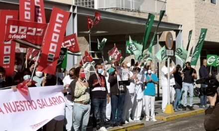 Exigen a la Junta que pague su deuda a 6.000 trabajadores del SAS en Huelva