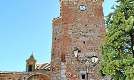 Los vecinos de Zalamea podrán disfrutar de la restauración del reloj de la torre este sábado