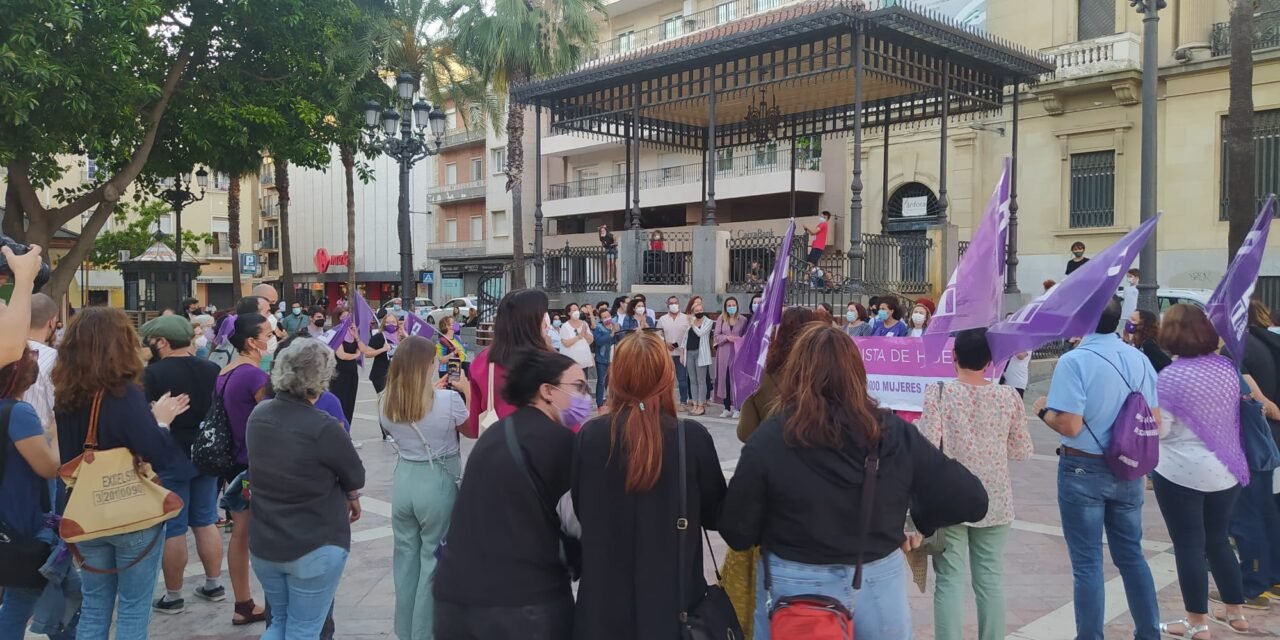 Huelva muestra de nuevo su repulsa contra las violencias machistas