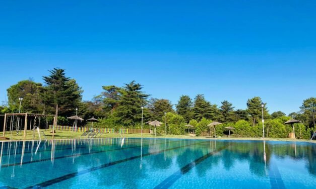 Las piscinas de El Campillo y Nerva, entre las 50 de Andalucía adheridas a la campaña ‘Sin Humo’