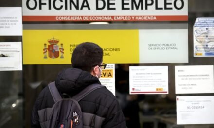 El Servicio de Empleo (SEPE) despide a 46 interinos en Huelva