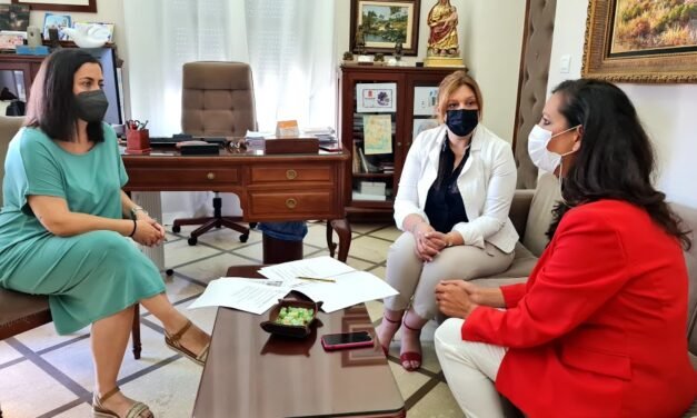 Valverde ratifica su adhesión a la Red Andaluza de Entidades Conciliadoras
