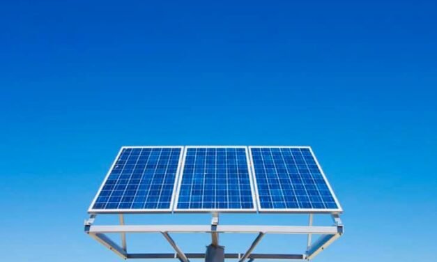 El Campillo obtiene una subvención de 87.000 euros para placas fotovoltaicas en edificios públicos