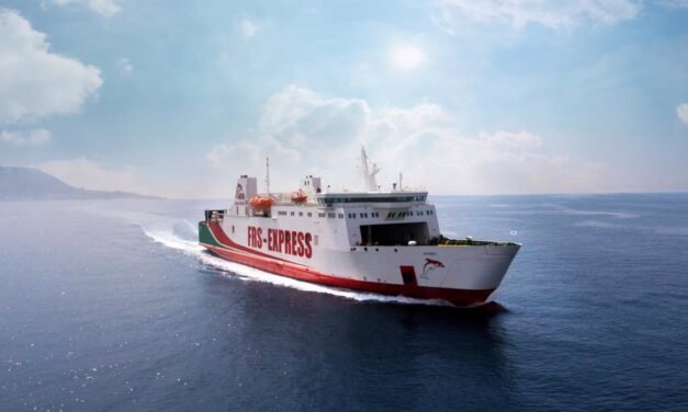 La naviera FRS dejará de operar en la ruta Huelva-Islas Canarias a partir del 30 de julio