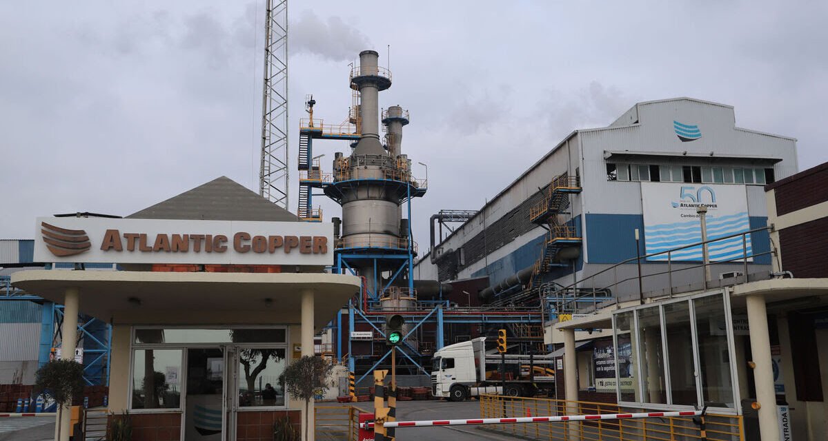 La plantilla de Atlantic Copper suspende la negociación del convenio colectivo