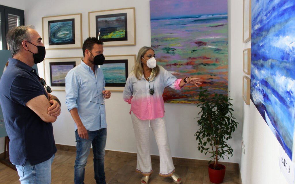 El Rompido acoge la exposición de pintura ‘marEpoca’ de Pedro Roldán