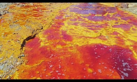 Muestran la belleza del río Tinto a través de un dron