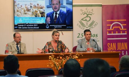 David González Cruz abre el ciclo de conferencias de ‘Valle Ancho’ de San Juan del Puerto